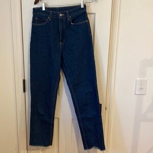 Carmar dark denim high waisted jeans. Size 26